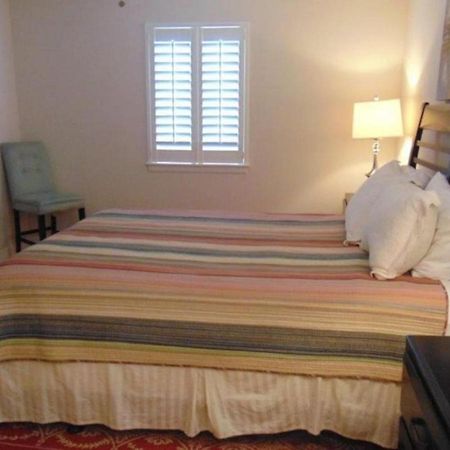 W2 Ocean Walk Resort Upstairs 2 Bed King And Two Twins Next To Back Pool St. Simons Island Ngoại thất bức ảnh