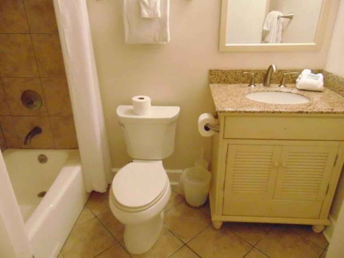 W2 Ocean Walk Resort Upstairs 2 Bed King And Two Twins Next To Back Pool St. Simons Island Ngoại thất bức ảnh